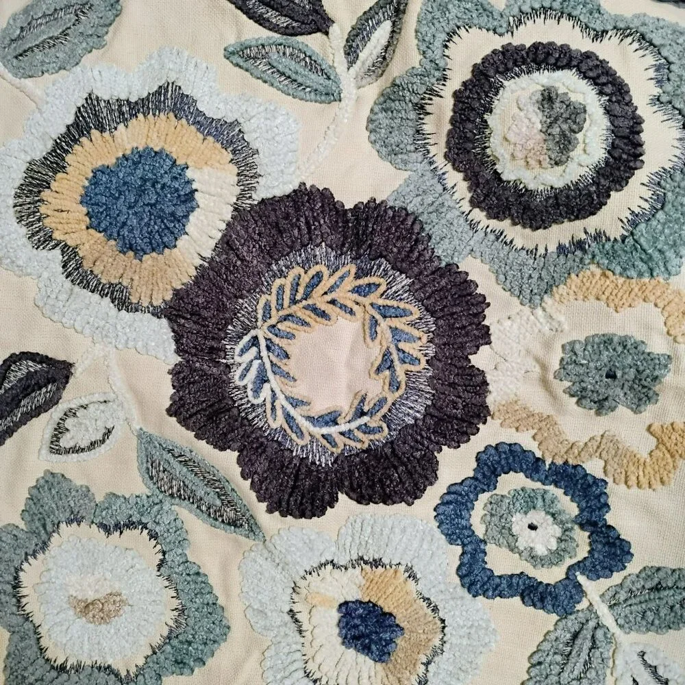 Pier 1 Floral Embroidered Throw Pillow Shams 18